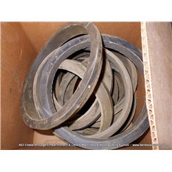 BOX: RUBBER PLASTIC GASKETS