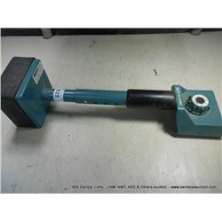 CARPET INSTALLER/KNEE KICKER