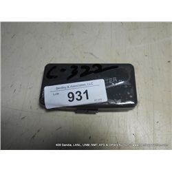 AUTO RANGE DIGITAL METER