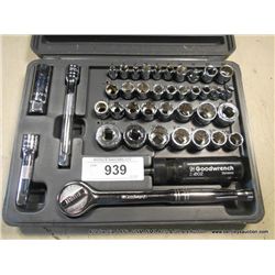 4O PIECE SOCKET SET-GOOD WRENCH