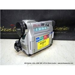 CANON ZR25-MCA DIGITAL VIDEO CAMCORDER (print sequence:) 206