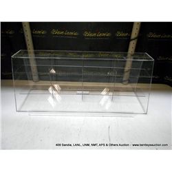 BOX: MISCELLANEOUS PLEXIGLASS CONTAINERS