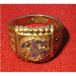 808 . Old silver Masonic ring, marked STERLING