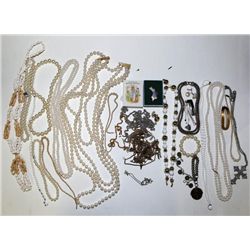 Vintage Jewelry Lot Pearls Silver Necklace Charms