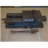 Image 1 : Kurt D675 Anglock Mill Vise