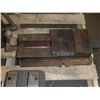 Image 5 : Lot of (5) Kurt / Milling Vises, all seem to need some repair
