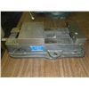 Image 1 : Kurt D675 Machine Vise