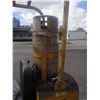 Image 8 : 3000 Lb Allis Chalmers Lift Truck