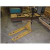 Image 2 : Hyster Pallet Jack