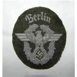 NAZI FIELD POLICE OFFICER SHLDR PATCH- BERLIN  SILVER