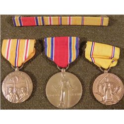 WWII MARINE GROUPING 3 MEDALS & MATCHING RIBBON BAR