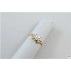 Estate Jewelry: 18K GOLD and DIAMOND RING 0.64CT (VVS2-GH, HEART SHAPE, XXG)