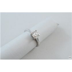 Estate Jewelry: GOLD and DIAMOND RING 1.06CT + .20CT SIDE STONES (VS1-K, RADIANT CUT, XXG)