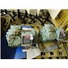 Image 1 : 2 Compressor Heads - 2 Times the Money