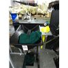 Image 2 : Golf Club Gripping Table