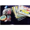 Image 1 : BAG OF COLLECTIBLE MAD MAGAZINES/PINS/CARDS ETC