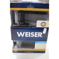 WEISER BED AND BATH LOCK SET