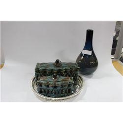 SHOWHOME ACCENT PIECES