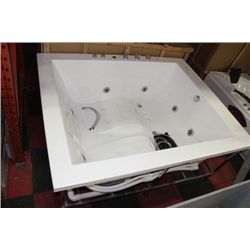 NEW DELUXE 2 PERSON JET TUB