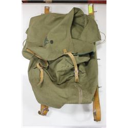 VINTAGE PIONEER TRAPPER NELSON INDIAN PACK BOARD