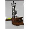 Image 1 : OIL RIG ORNAMENT