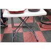 Image 1 : SMALL COLLAPSIBLE UTILITY TABLE
