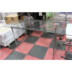 SHOWHOME METAL AND GLASS KITCHEN TABLE