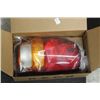 Image 1 : 2003 FORD RANGER TAIL LIGHT (NEW)