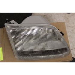 2003 FORD F150 HEADLIGHT (NEW)
