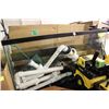 Image 1 : 30 GALLON AQUARIUM WITH ALL  ACCESSORIES  BUT