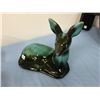 Image 1 : Blue Mountain Pottery Resting Deer (7.25" high, 7.5" long)