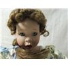 Image 2 : DESIGN DEBUT PORCELAIN DOLL