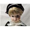 Image 2 : DYNASTY DOLL COLLECTION PORCELAIN DOLL