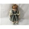Image 1 : DESIGN DEBUT PORCELAIN DOLL