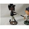 Image 3 : LOT 2 BOBBLEHEADS ANDRUW JONES & GEOFF JENKINS