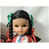 Image 2 : LOT 2 ETHNIC DOLLS