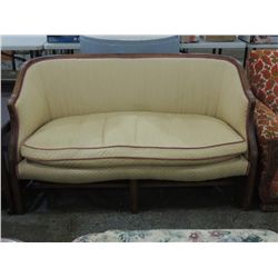 AMERICAN ANTIQUE SOFA LOVESEAT