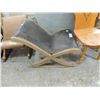 Image 1 : ANTIQUE FOOT ROCKER