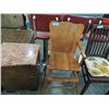 Image 2 : VINTAGE WOODEN HIGH CHAIR