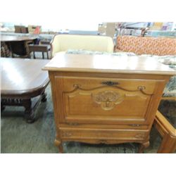 ANTIQUE CABINET OR BAR