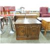 Image 2 : VINTAGE SIDE TABLE CABINET