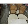 Image 2 : 6 DINNING TABLE CHAIRS