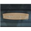 Image 2 : RUBBERMAID WAGON