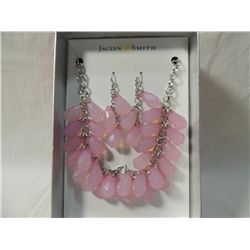 JACKLYN SMITH PINK BEADED NECKLACE & EARRINGS