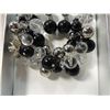 Image 3 : JACLYN SMITH BLACK SILVERTONE BEADED NECKLACE