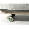 Image 6 : DBX  SKATEBOARD