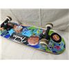 Image 7 : DBX  SKATEBOARD