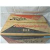 Image 2 : VINTAGE HUBER PREMIUM BEER BOX