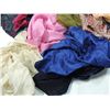 Image 3 : LOT 22 ASSORTED SCARVES