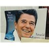 Image 2 : LOT 4 RONALD REAGAN CALENDARS PHOTO